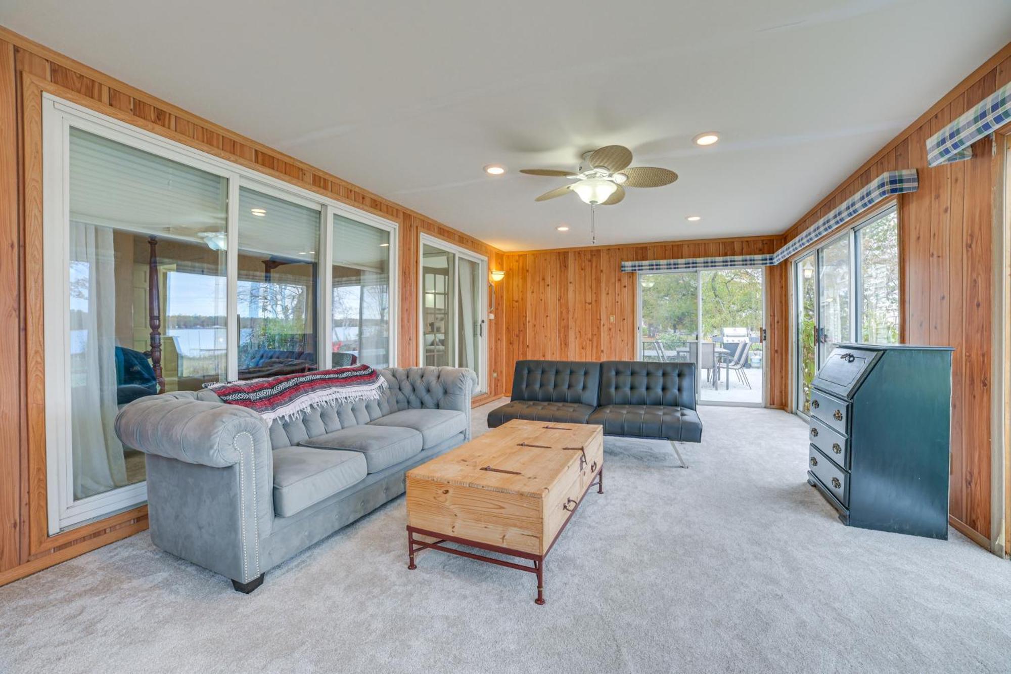 Lakefront Home With Deck And Dock In Oscoda Twp! Lincoln Junction エクステリア 写真